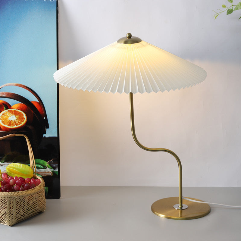 Ava Table Lamp