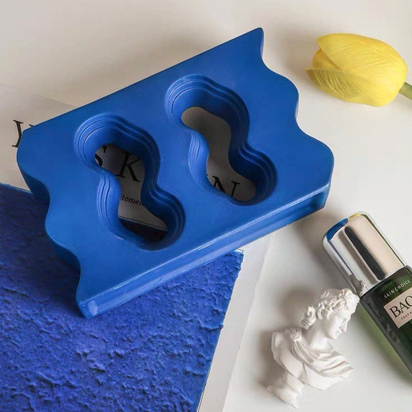 Klein Blue Ceramic Set